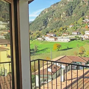 holideal-attico-vesio.it-lombardy.com/