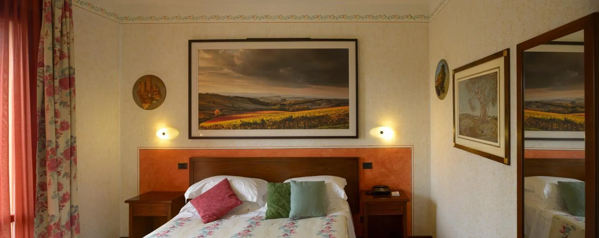 Hotel Sovestro San Gimignano